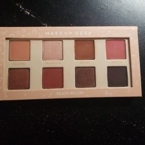 Makeup geek peach bellini